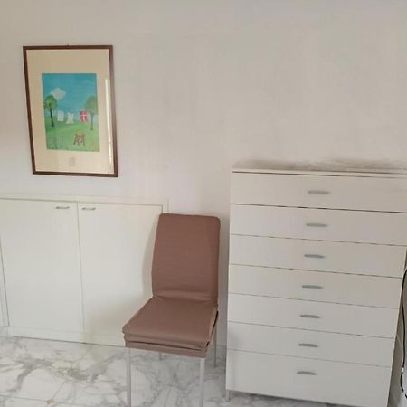 Appartamento 50 Mt Mare Con Parcheggio Riservato Riva Ligure Ngoại thất bức ảnh
