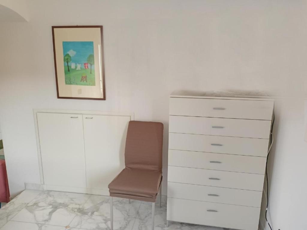 Appartamento 50 Mt Mare Con Parcheggio Riservato Riva Ligure Ngoại thất bức ảnh